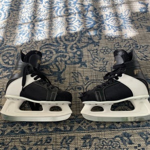 CCM Pro 110 Hockey Skates Size 5