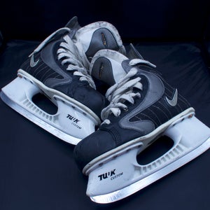 Nike Ignite 5 Hockey Skates Size 6 (Used)