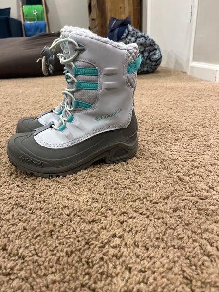 Youth Girls Columbia Boots Size 2