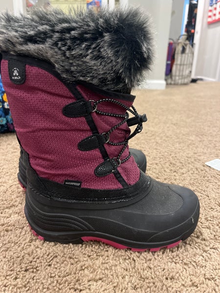 Purple Women's Size 4 Kamik Boots