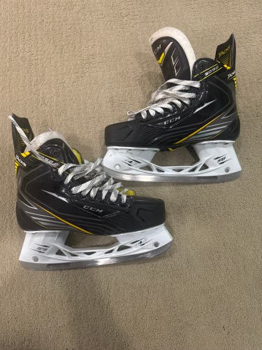 CCM Regular Width 9 (Used) Tacks 5092 Hockey Skates