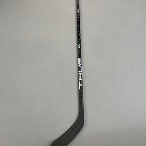 New Intermediate True Catalyst 9X3 Right Handed Hockey Stick 55 Flex T27