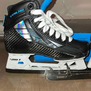 2023 True TF9 Hockey Goalie Skates Regular Width Size 4.5 (Used)