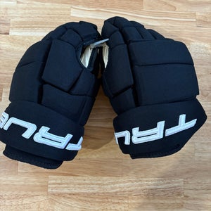 Boston Bruins True 14" Pro Stock (New) Pro 4-Roll Gloves