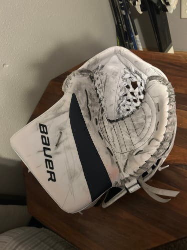 Bauer Vapor 90 Goalie Glove