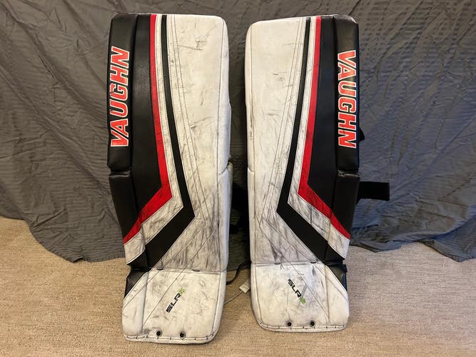 2019 Vaughn SLR2 Pro Carbon custom 33+2 Goalie Leg Pads (Used)