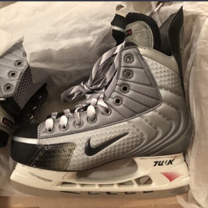 Nike flexlite 12 hockey skates