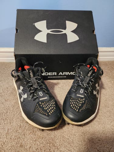 Under Armour Yard Low MT Black Men's Size M 8.0 (Used)