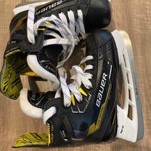 2023 Bauer Regular Width 13 (Used) Supreme M4 Hockey Skates