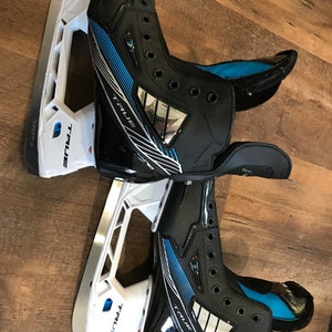 True TF7 Hockey Skates Regular Width (Used)