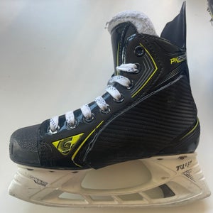 Graf Size 1.5 (Used) PeakSpeed PK2900 Hockey Skates With Tuuk Edge Holders