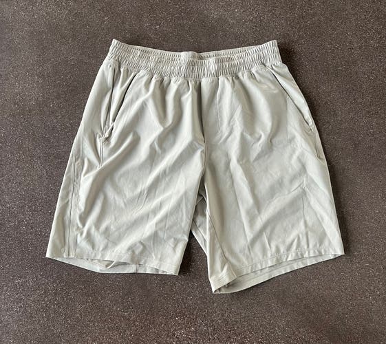 Used Lululemon Pace Breaker Linerless 9” Men’s Size Large Raw Linen Shorts (Check Description)