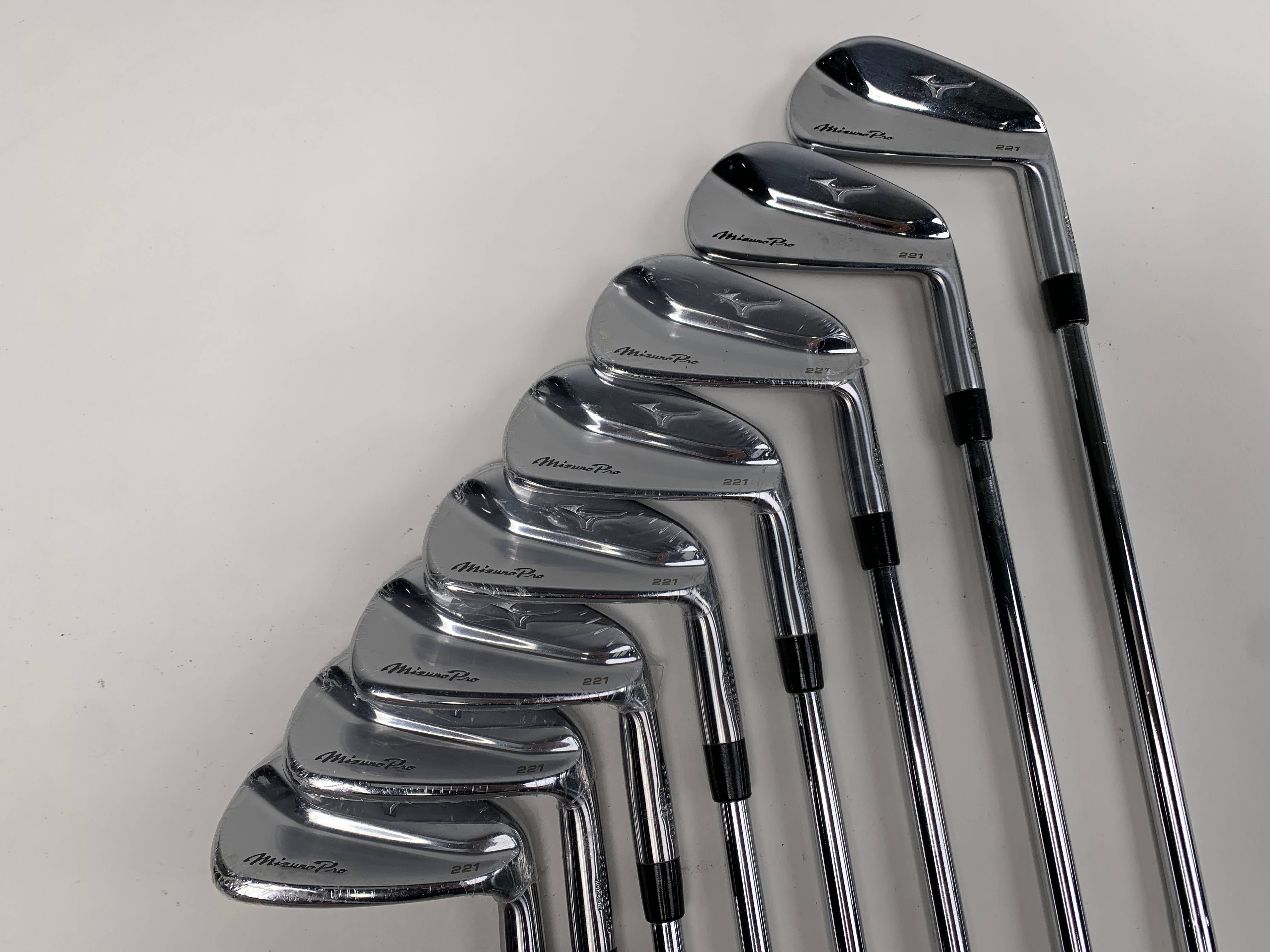 Mizuno Pro 221 Iron Set 3-PW Dynamic Gold Tour Issue X100 Extra 