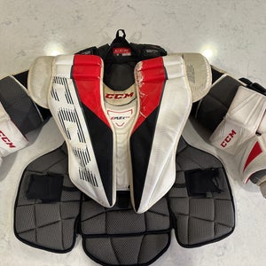 Medium CCM Eflex 5.9 Goalie Chest Protector (Used)