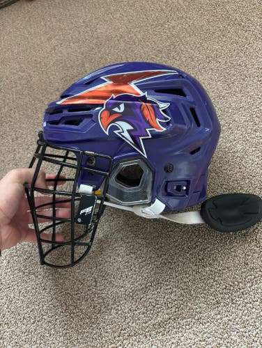 Bauer (Used) Helmet