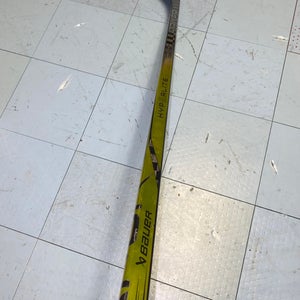 Used Pro Stock Bauer Vapor ADV Wrapped As Gold Hyperlite 2 82 Flex P46 LH