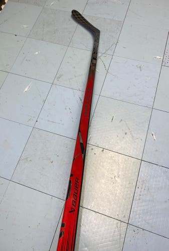 Lightly Used Pro Stock Bauer Vapor Hyperlite 2 P28 77 Flex LH