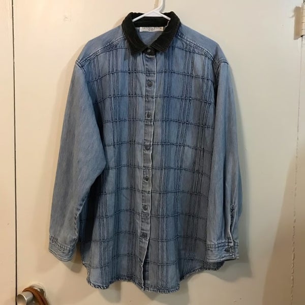 Vintage Victoria jones button down shirt Womens