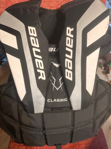 Bauer  (Used) Classic Goalie Chest Protector