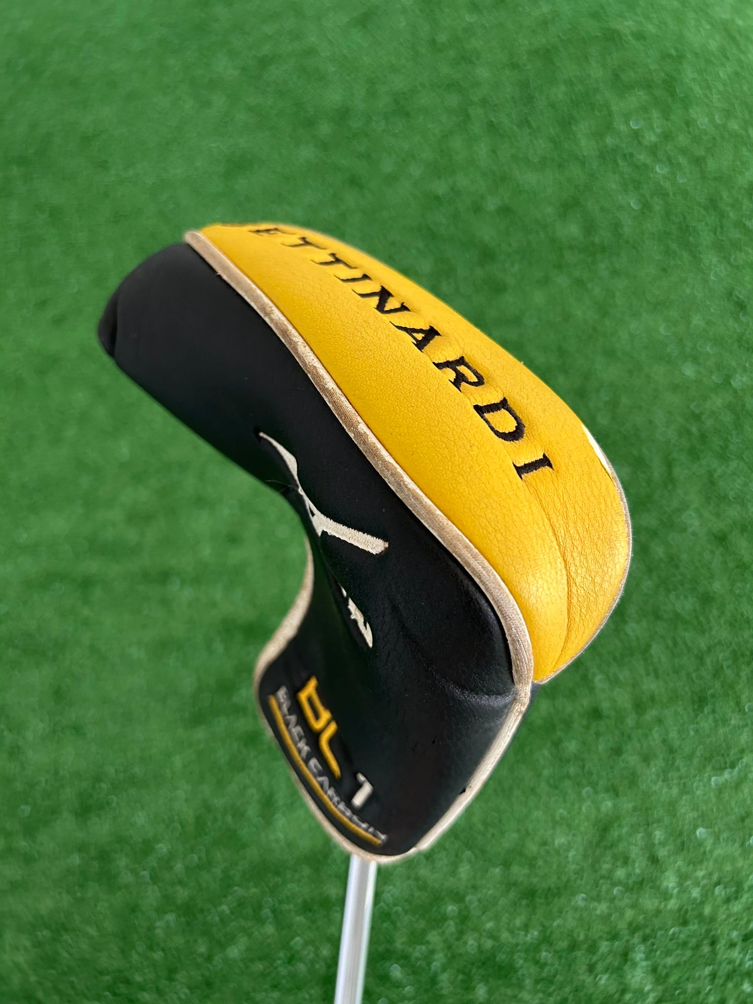 Mizuno Bettinardi BC1 Black Carbon 35” Putter w Headcover 