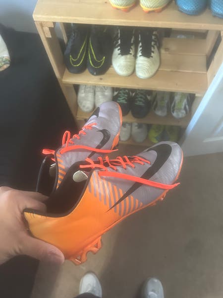2010 World Cup Nike Mercurial Superfly Cleats | SidelineSwap | Buy
