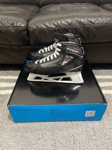 True Catalyst 9x4 Goalie Skates New Size 8.5