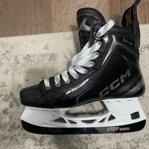 ** 2024 CCM Tacks XF Pro 5.5 Regular Skates **