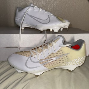 White New Metal Low Top Nike React Vapor Ultrafly Elite 4 SZ 10.5