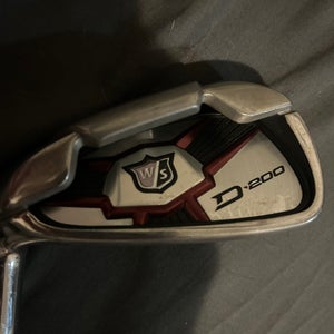 Wilson Staff D200 Used LH stiff