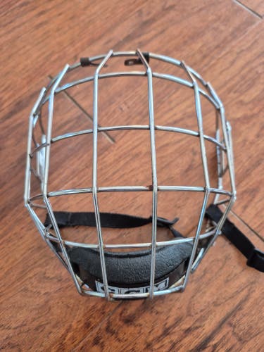 Large CCM Fm480 Cage (Used)