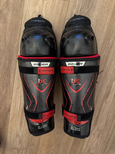 Junior Bauer 13" (Used) Vapor 1X Lite Shin Pads