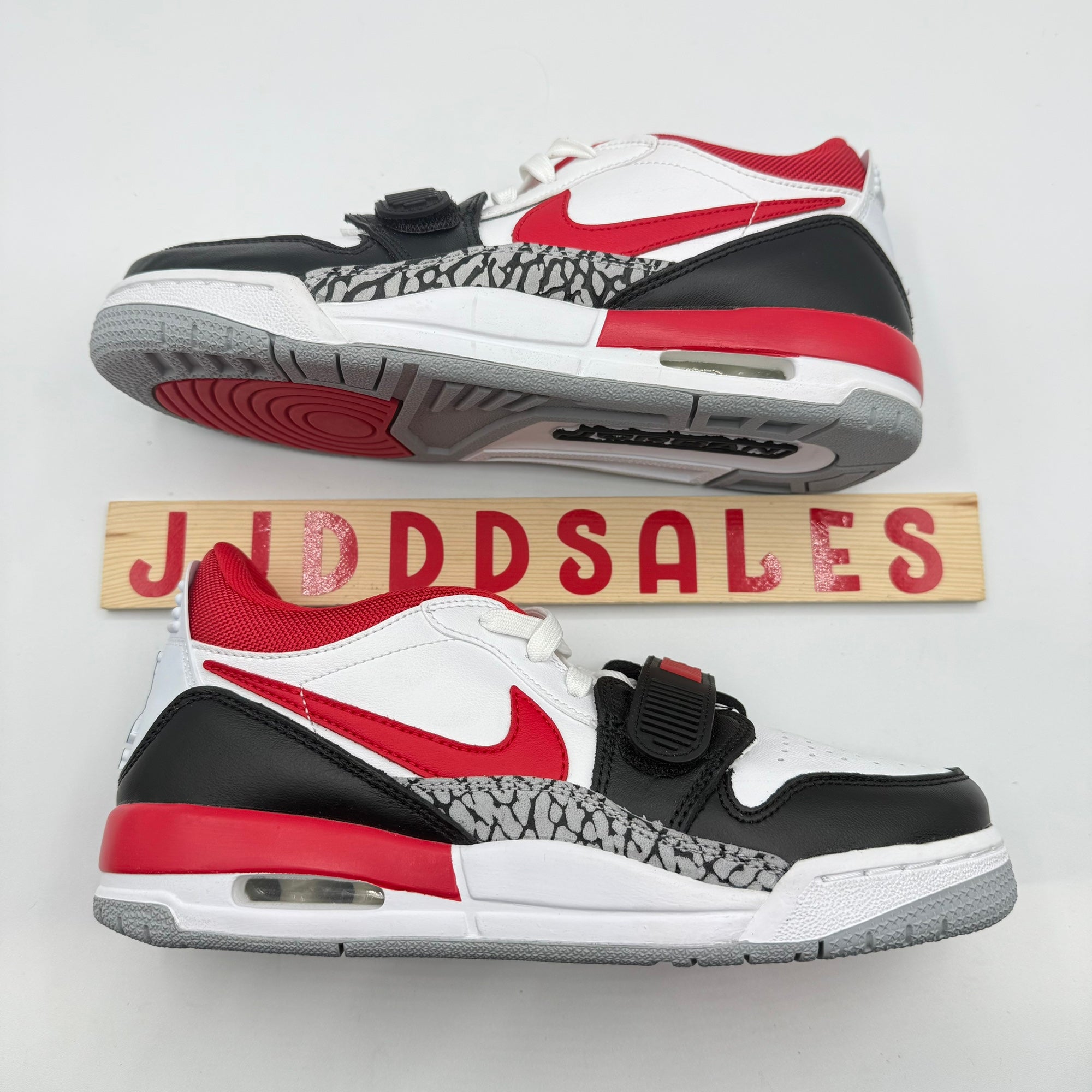 women's 8 in youth size nike