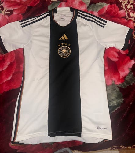 Small Adidas (New) Jersey