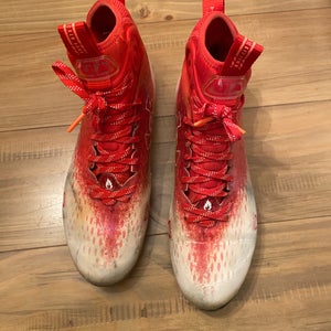 Red Men's Adult Mid Top Turf Cleats (Used) Spotlight