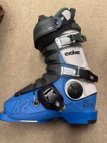 K2 (New) Evolver Ski Boots 22.5