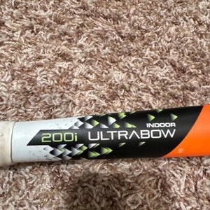 Used Grays 32" 200i Indoor Field Hockey Stick With Glove