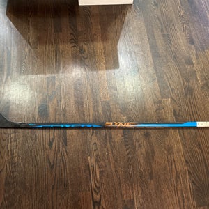 Senior Bauer Left Hand P28 Pro Stock (Used) Nexus Sync Hockey Stick