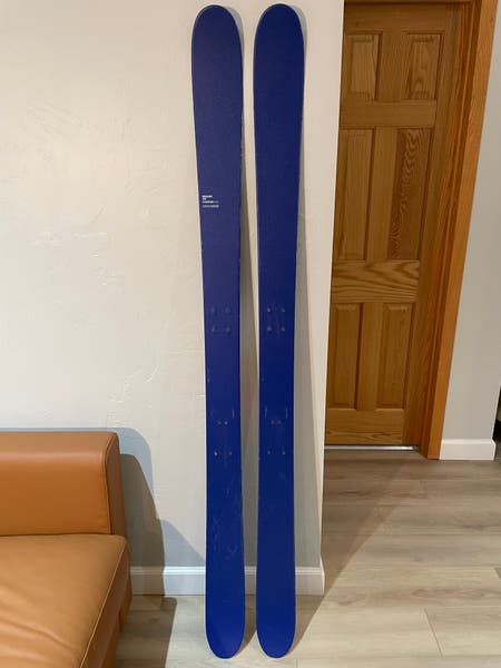 Candide Resort 101 Skis Used | SidelineSwap | Buy and Sell on