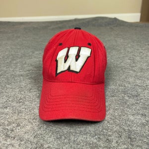 Wisconsin Badgers Mens Hat Cap Red White Flex Baseball Sports Logo Casual NCAA