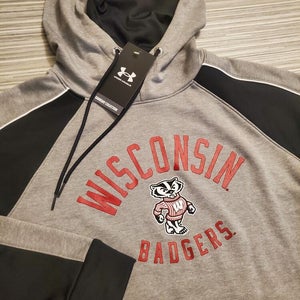 Under Armour WISCONSIN BADGERS GameDay Hooded Sweatshirt Hoodie Medium Womens