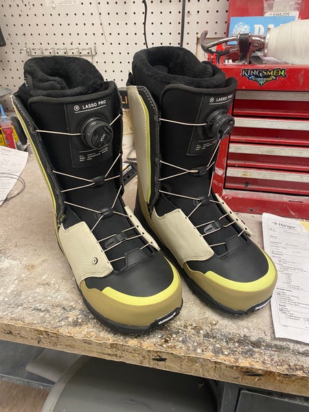 Men's Size M 11.5 (W 12.5) Ride All Mountain (Used) Lasso Pro Snowboard Boots