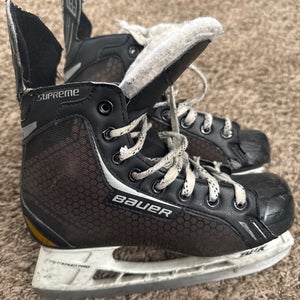 Bauer Regular Width  Size 4 (Used) Supreme One.4 Hockey Skates