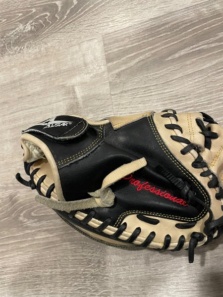 Right Hand Throw 31.5 CM1100PRO Catcher's Glove