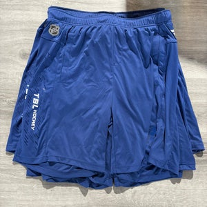 New Tampa Bay Lightning Team Issued Blue Men's Shorts