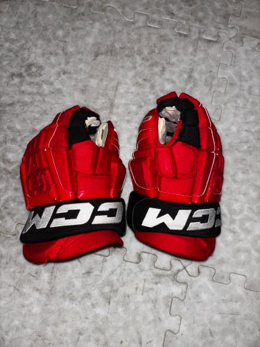 Carolina Hurricanes CCM Pro Stock Gloves