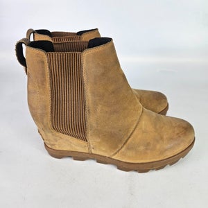 Sorel Joan of Arctic Wedge II Chelsea Boots Women's Size 7 Waterproof Elk Brown