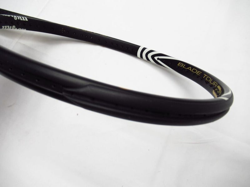 *NOS* WILSON BLX BLADE TOUR 93 TENNIS RACQUET (4 5/8) UNSTRUNG