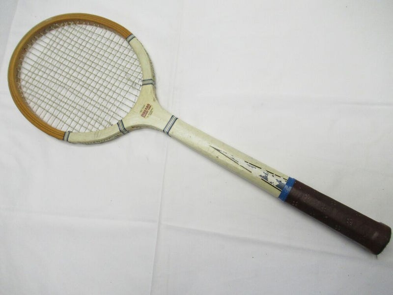 VINTAGE N.J. MAGNAN CORP. "ARISTOCRAT" WOODEN TENNIS RACQUET. ANTIQUE / DISPLAY