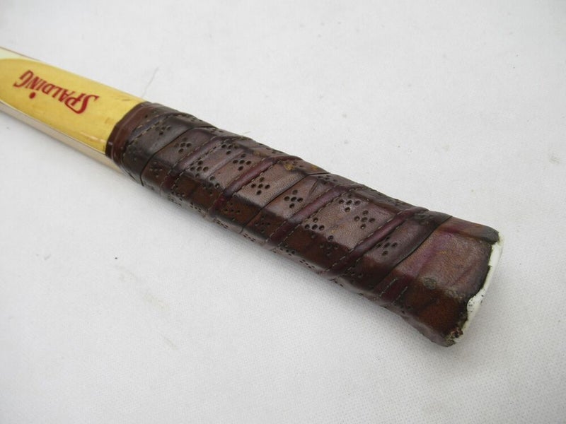 VINTAGE SPALDING "WORLD OPEN" WOODEN TENNIS RACQUET. ANTIQUE / DISPLAY