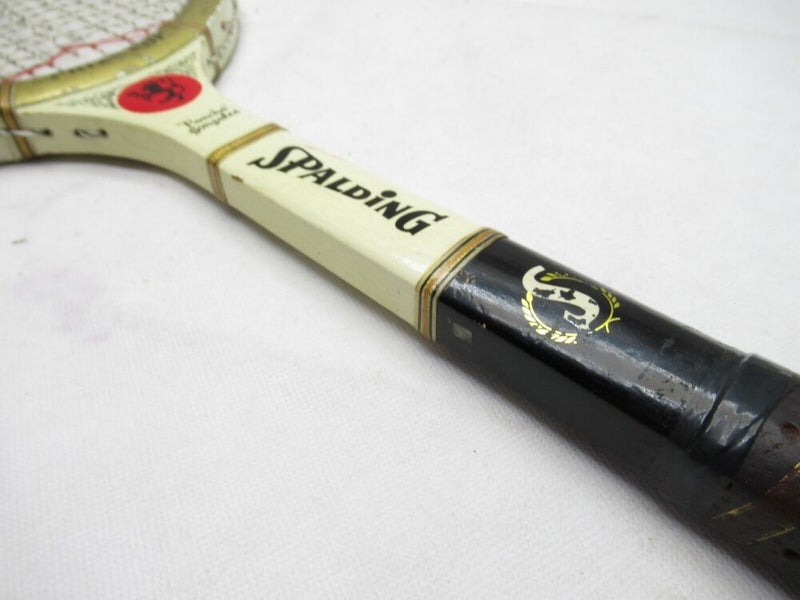 VTG SPALDING "PANCHO GONZALES PRIZE CUP" WOOD TENNIS RACQUET. ANTIQUE / DISPLAY